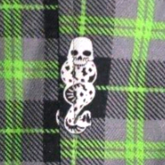 Harry Potter Dark Mark Death Eater  Plaid Skirt, NWOT, size small - Picture 3 of 4